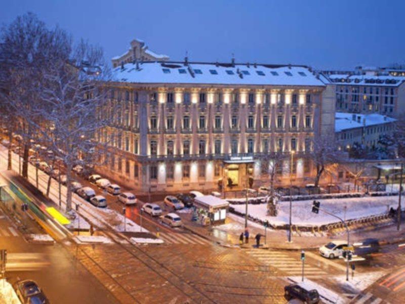 Chateau Monfort - Relais & Chateaux Hotel Milan Exterior photo